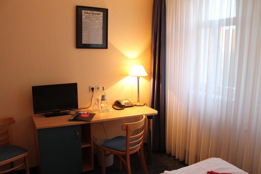 Hotel An Der Stadtmauer Мюльхаузен Экстерьер фото