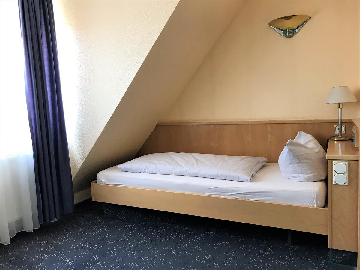 Hotel An Der Stadtmauer Мюльхаузен Экстерьер фото